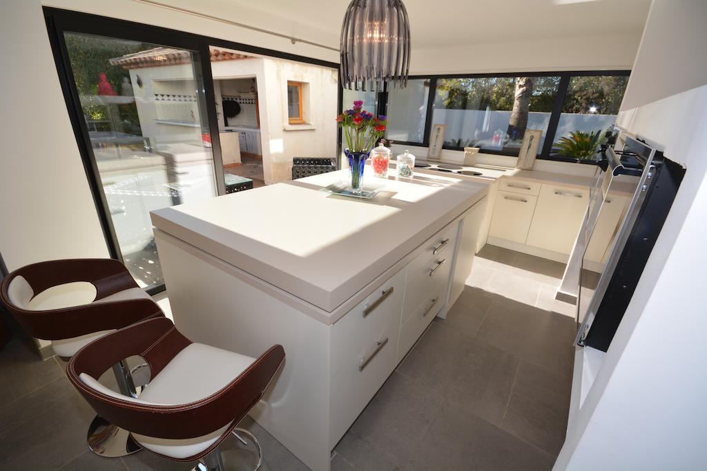 La Villa Blanche Sanary-sur-Mer Exteriér fotografie